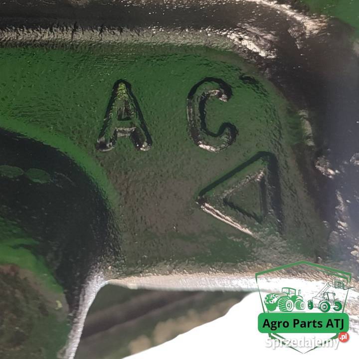 Ramiona Tylny TUZ 84371440 CNH Steyr 6175 CVT Ciechanowiec