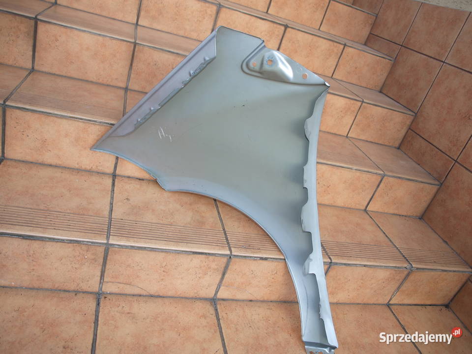 Mercedes A klasa W169 błotnik prawy przód 2004 osobowe Błotniki Kalisz sprzedam