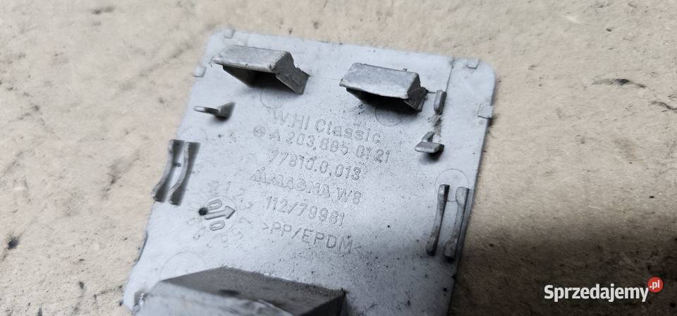 Zaślepka zderzaka tył mercedes w203 2038850121