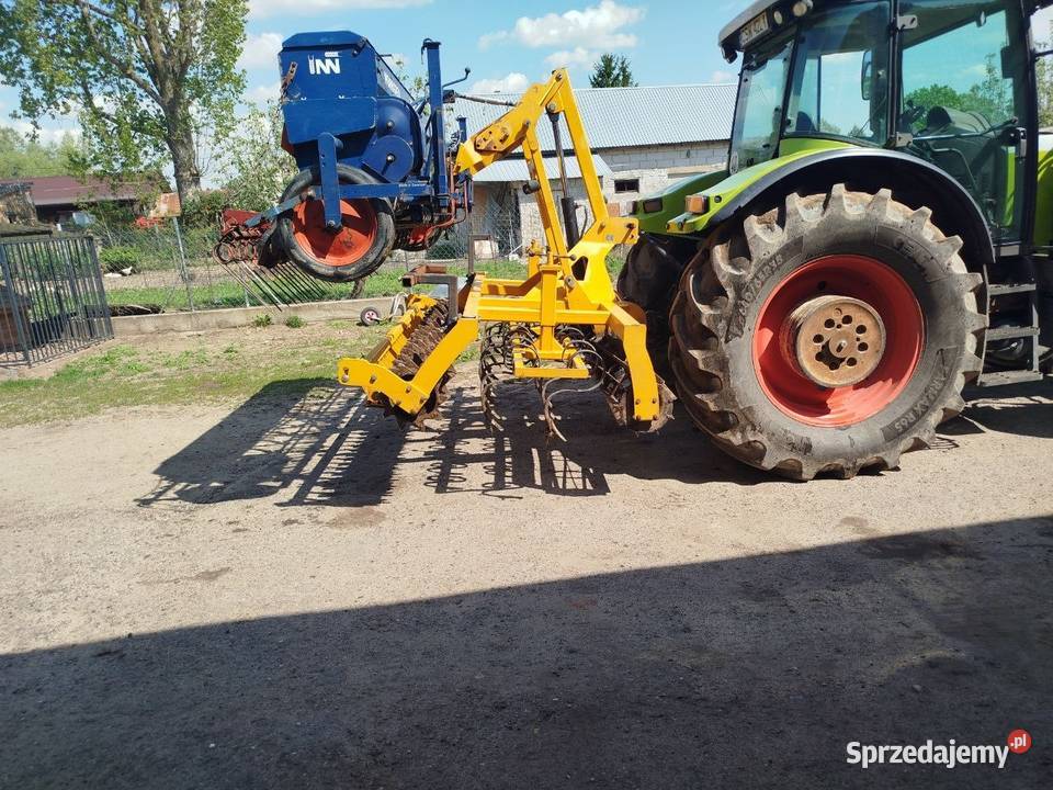 Siewnik zestaw siewnouprawowy szerokość 3m Rolnictwo Sabnie