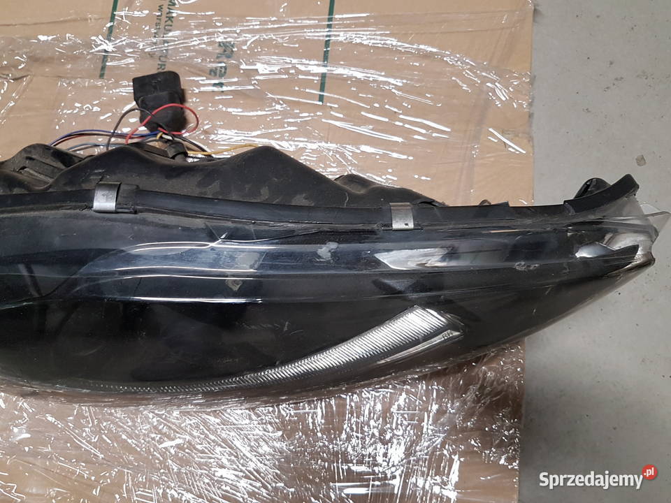 FORD FIESTA MK7 REFLEKTOR PRAWY LAMPA LED prawe wielkopolskie Turek