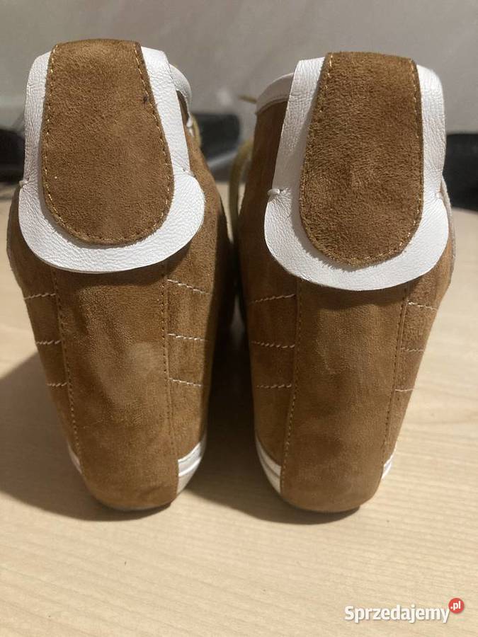 Buty damskie botki na koturnie Bibba