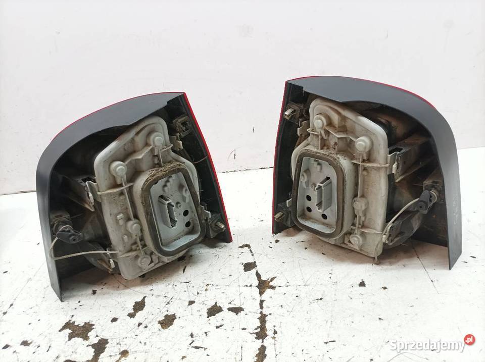 LAMPA TYŁ KOMPLET PRZED LIFT VW Volkswagen Polo osobowe sprzedam