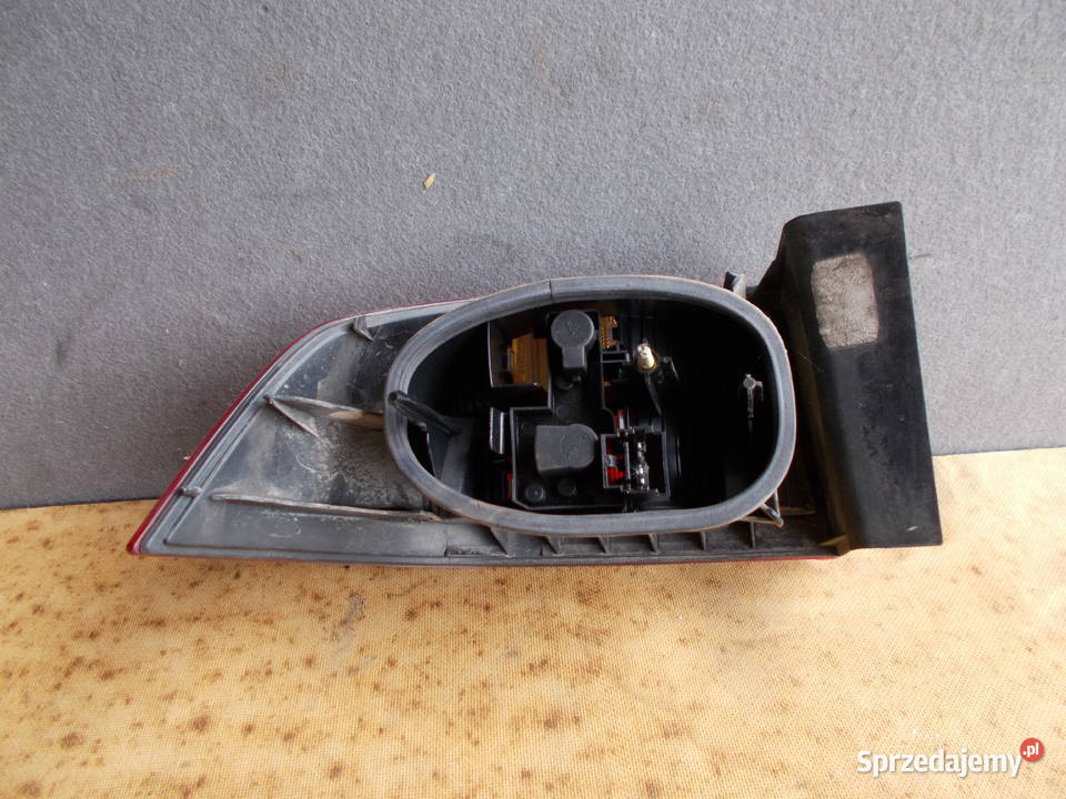 renault LAGUNA 2 02r 18 16v lampa tylna prawa w Zamość