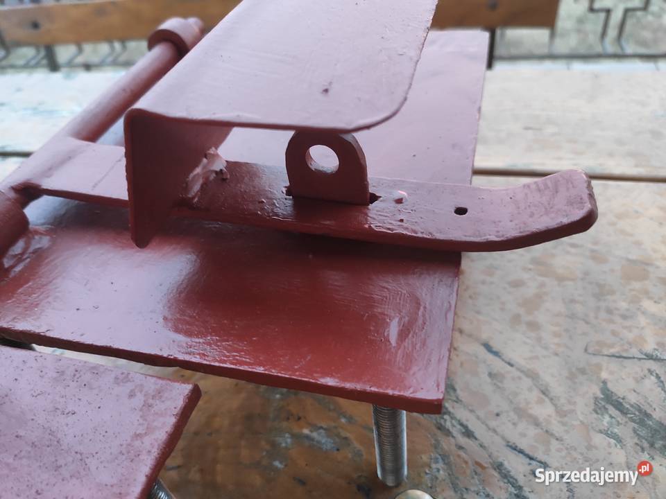 Zasuwa z osłoną na kłódkę śląskie Łazy