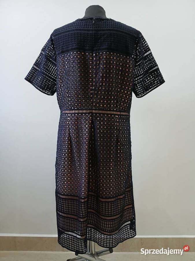 Elegancka sukienka koronka na weselekomunię Spódnice i sukienki Kielce