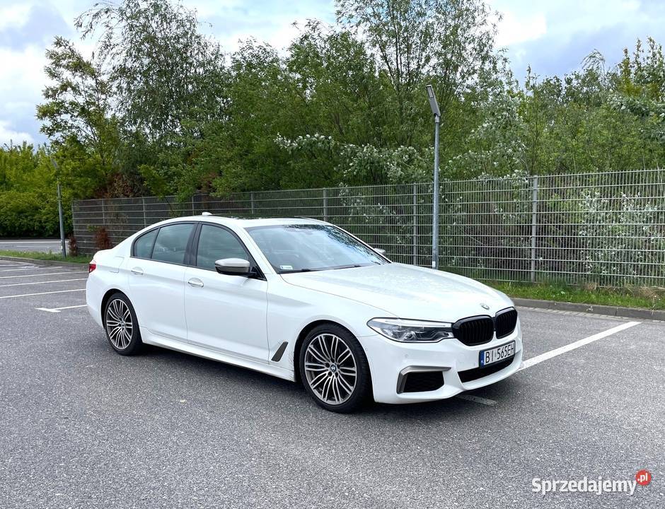 BMW M550i xDrive Stan Idealny czujnik martwego pola Warszawa