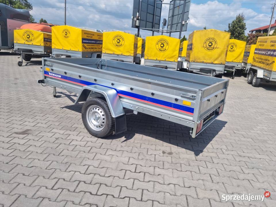 Przyczepa lekka marka Niewiadów skrzyni pod Ciechanów
