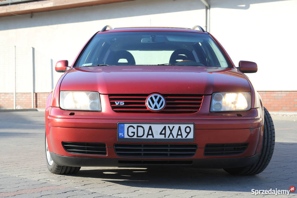 VW Bora Kombi V5 23 GAZ 150 pomorskie