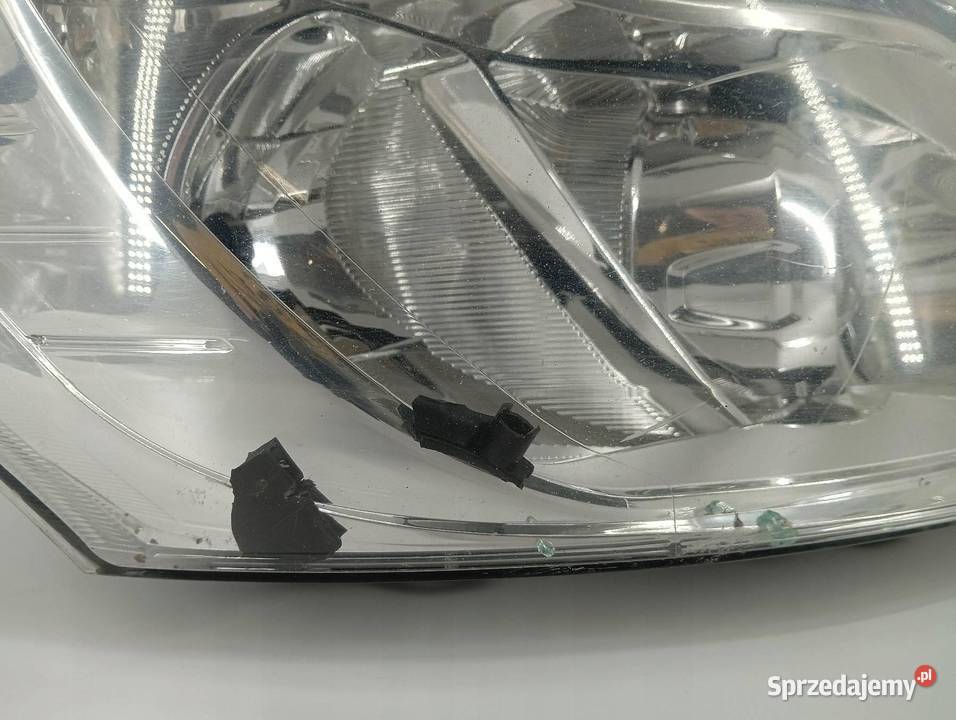 LAMPA PRZÓD PRAWA SOCZEWKA H7 BK2113D152B Ford Motoryzacja