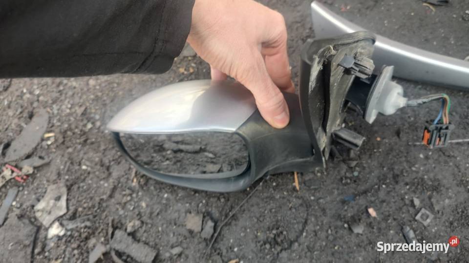 Lusterko lewe 5 pin Peugeot 206 lift eu wielkopolskie