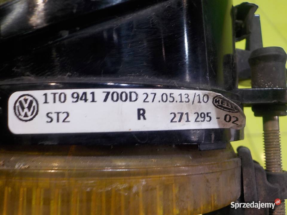 VW UP 10 B 13r 3D halogen prawy 1T0941700D Suków