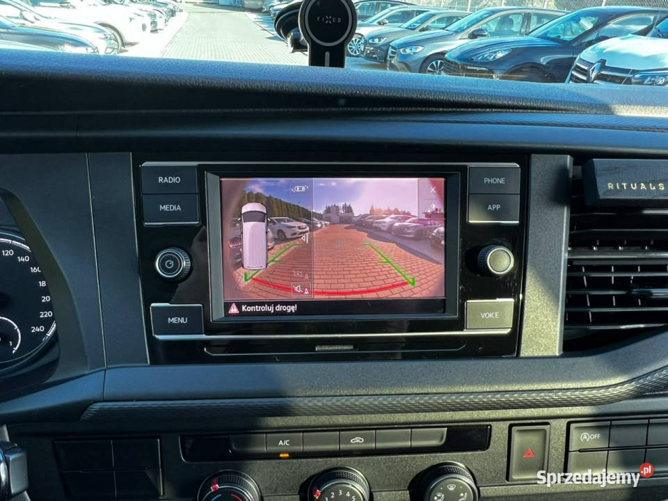 Volkswagen Transporter T61 5 osobowy T6 isofix