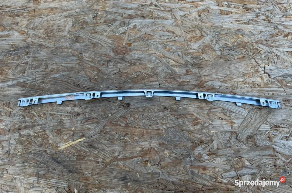 Środkowa listwa zderzaka przód MercedesBenz eqc