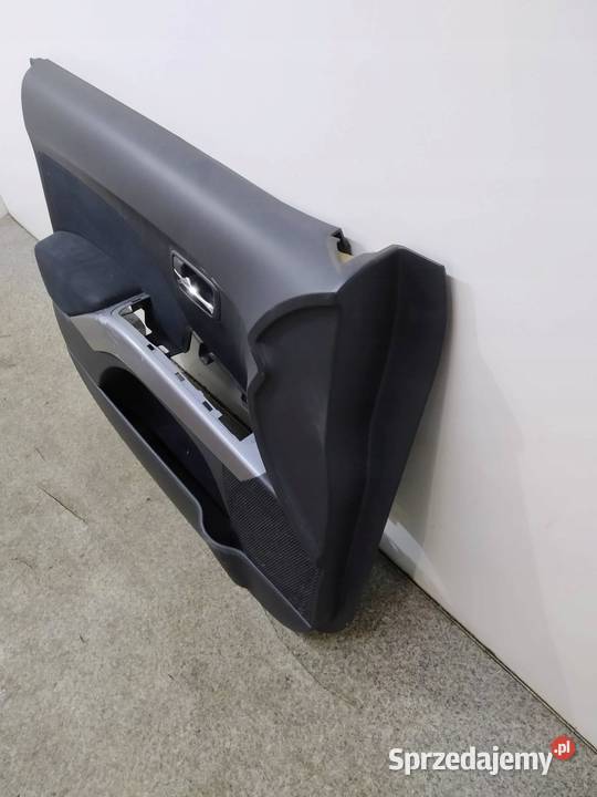 TAPICERKA BOCZEK LEWY PRZÓD KIEROWCY Mitsubishi osobowe sprzedam