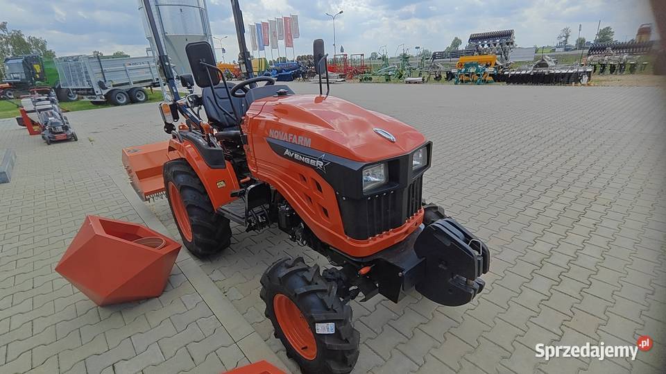 Ciągnik kompaktowy AVENGER 26 25 4x4 NOWY Pozostałe Rząśno sprzedam