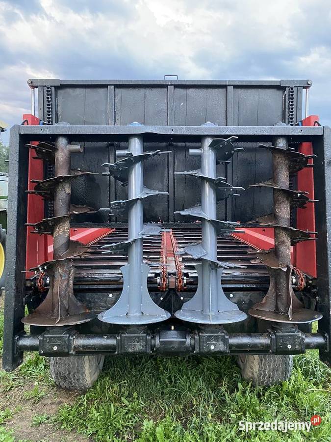 Sprzedam rozrzutnik METALFACH N2671 6 ton z nieuszkodzony