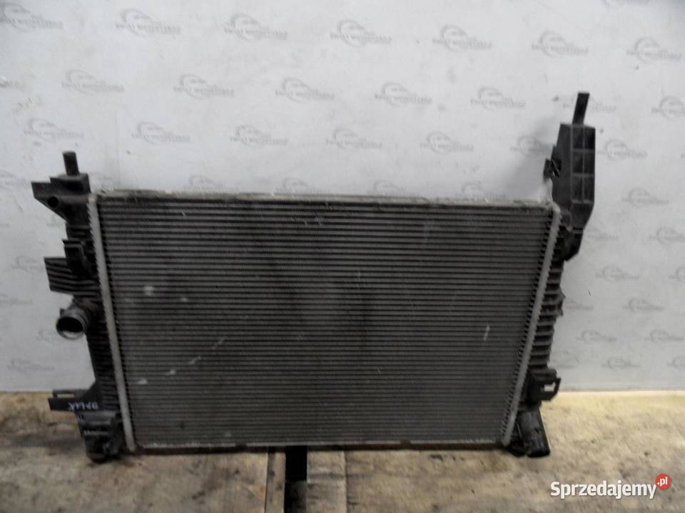FORD FOCUS MK3 III 12r chłodnica wody BV618005BB osobowe Chłodnie wody