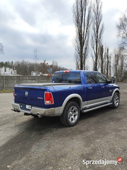 Dodge Ram 1500 2016 57 hemi Laramie 4x4 pickup śląskie Gliwice