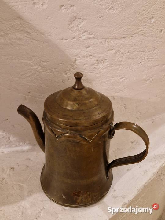 Stary DZBANEK miedziany z patyną z brązu sprzedam
