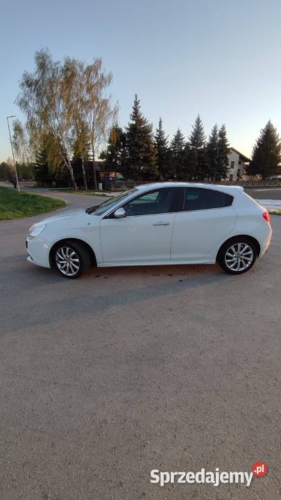 Alfa Romeo giulietta 20JTDM wielofunkcyjna kierownica