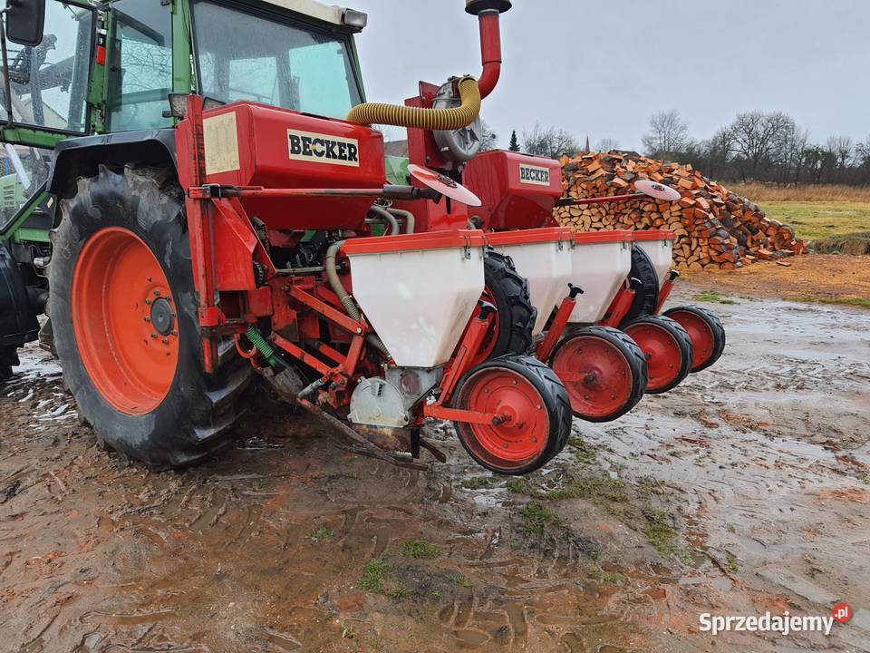 Siewnik do kukurydzy Becker 4 rzedowy Rolnictwo Rzymkowice