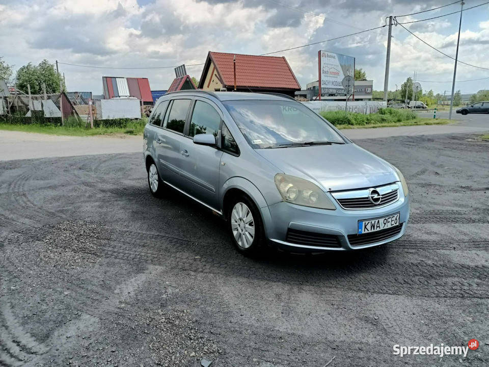 Opel Zafira Opel Zafira 19CDTI 101 06r 7os B 1910cm3 Tarnów
