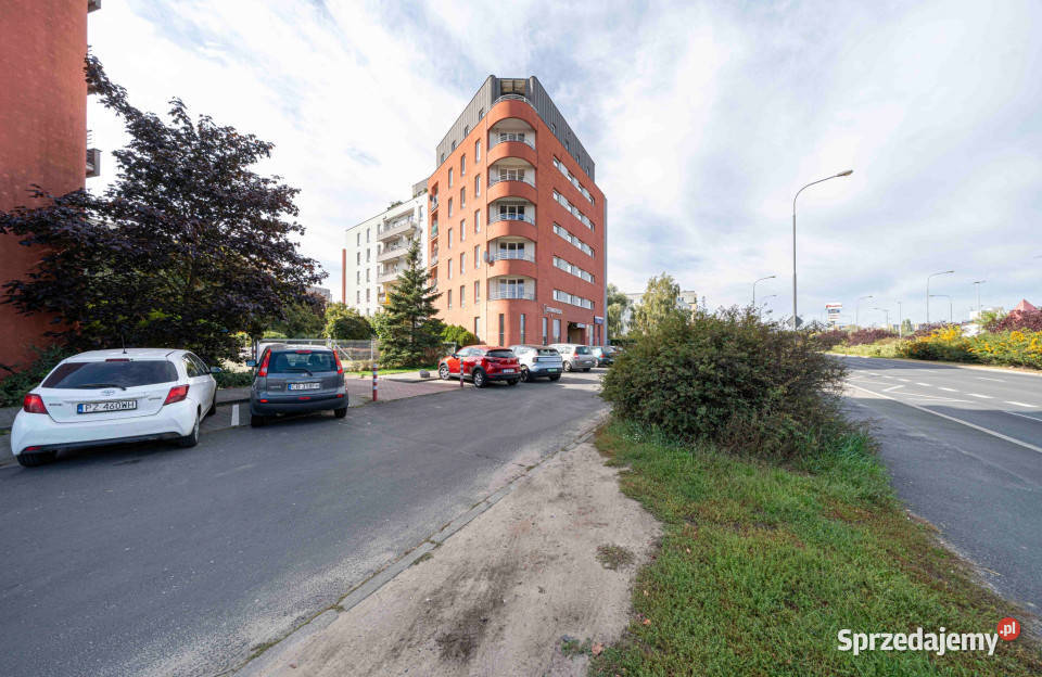 Mieszkanie dwa pokoje balkon winda Piątkowo