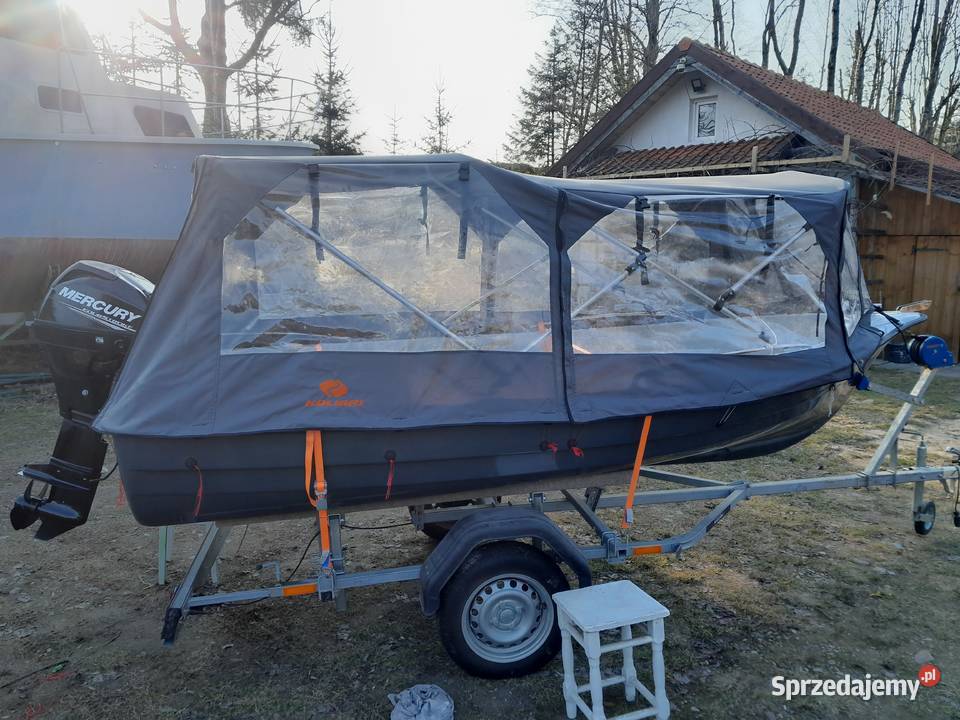 ŁÓDKA WĘDKARSKA Z NAMIOTEM I PRZYCZEPĄ Kętrzyn
