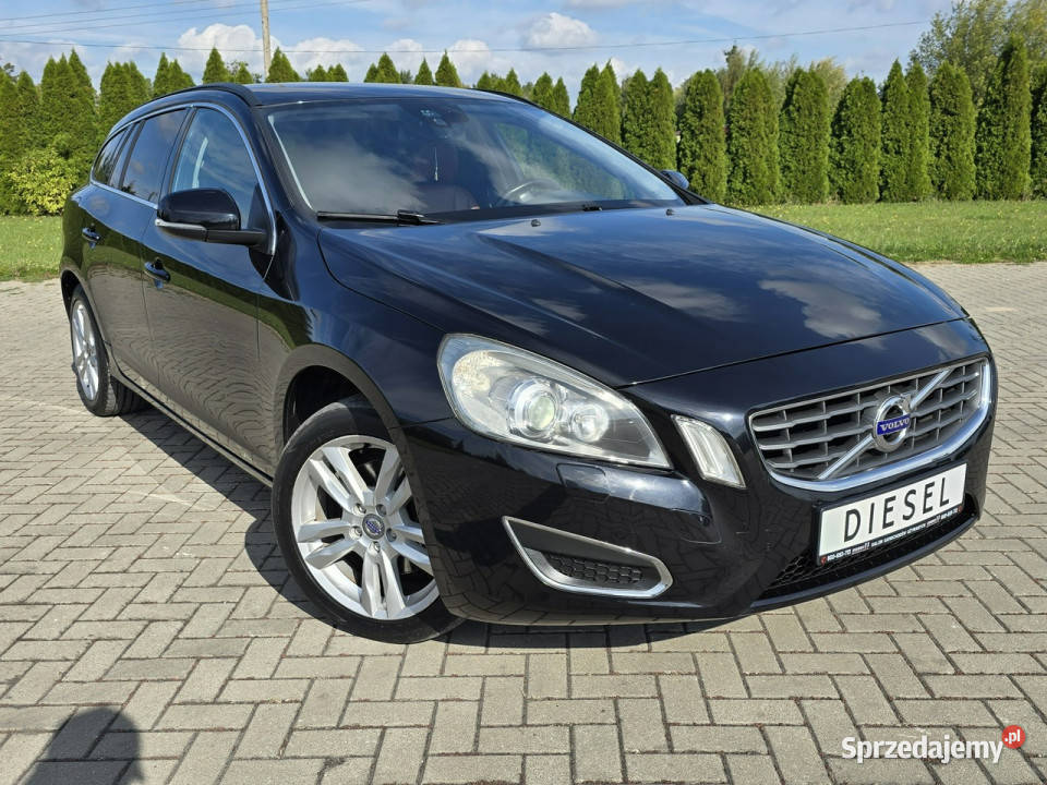 Volvo V60 20D5 SkóryKolorowa NaviNowy Zestaw łódzkie