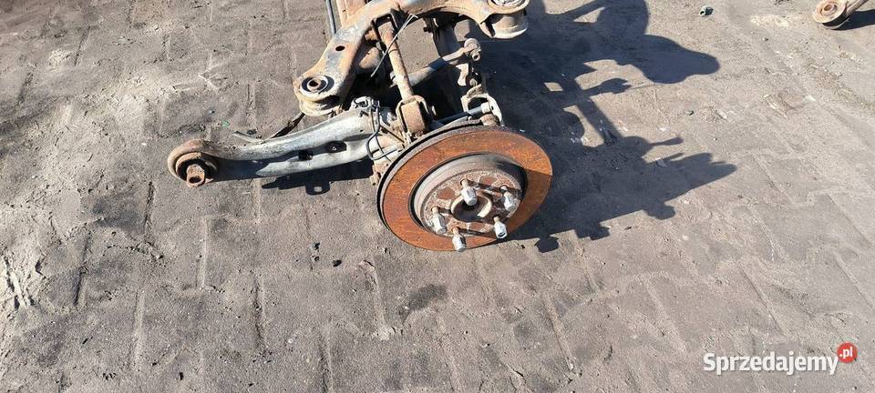 BELKA SANKI TYŁ DODGE JOURNEY Lipno