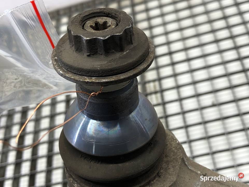 WAHACZ LEWY PRZÓD MERCEDES KLASA E 20505 PRZEDNI