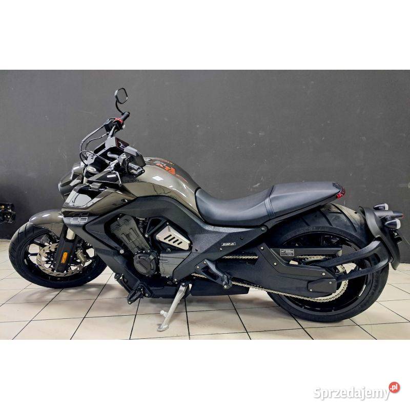 Motocykl Benda LFC 700 Pro Midnight Black 2026 sportowy Nowy Sącz