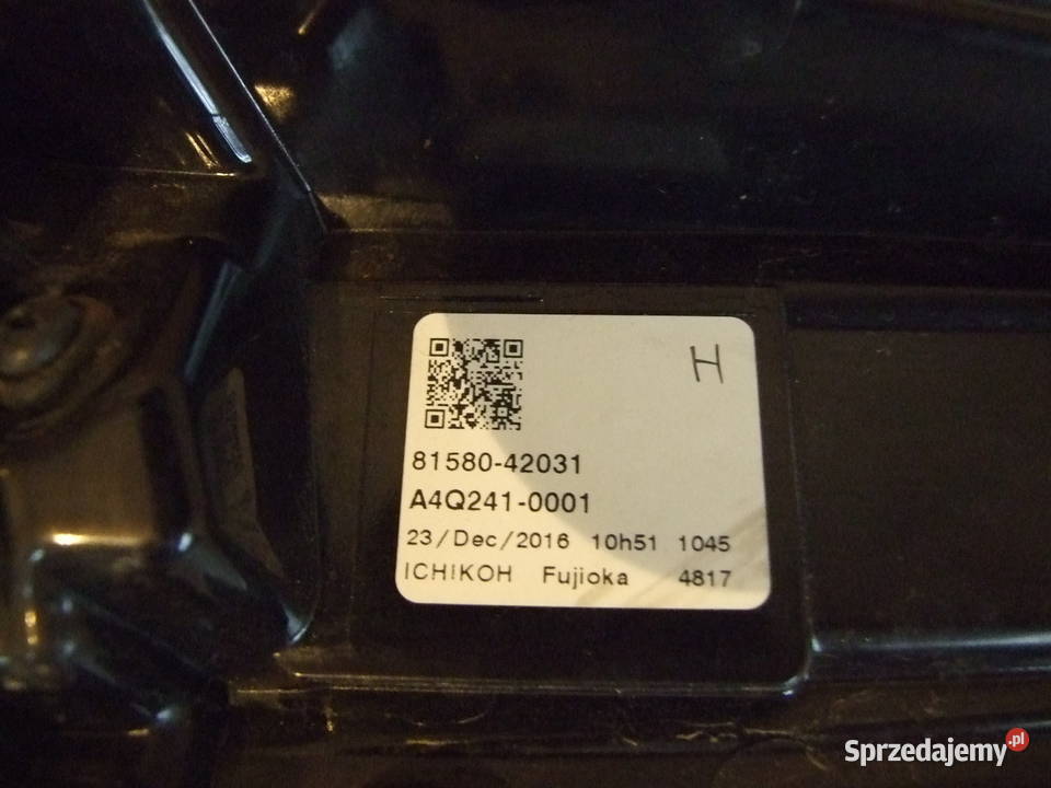 Lampa tył prawa w klapę do Toyota RAV4