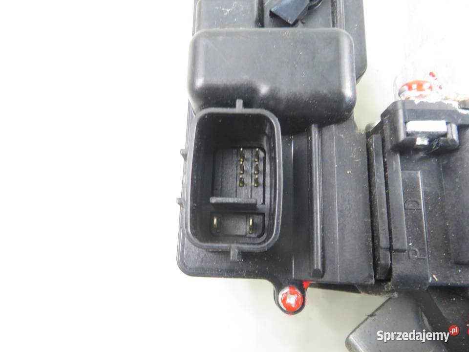 PODNOŚNIK SZYBY PRAWY TYLNY RENAULT KOLEOS I osobowe Motoryzacja sprzedam