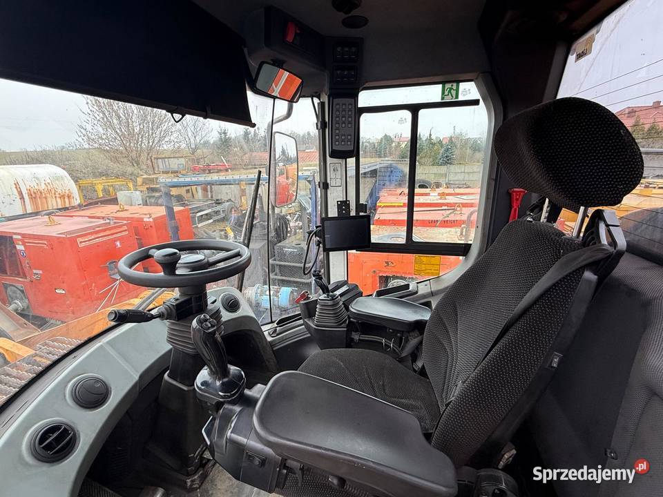 Liebherr L566 Ładowarka kołowa 2022r