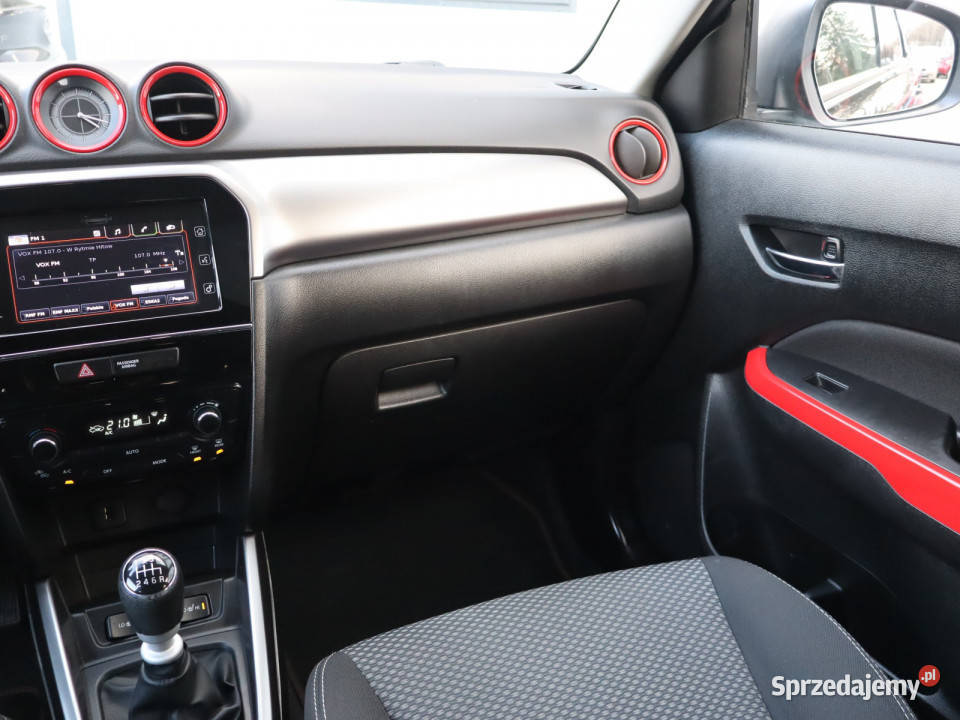 Suzuki Vitara 14 BoosterJet gniazdo USB Katowice sprzedam