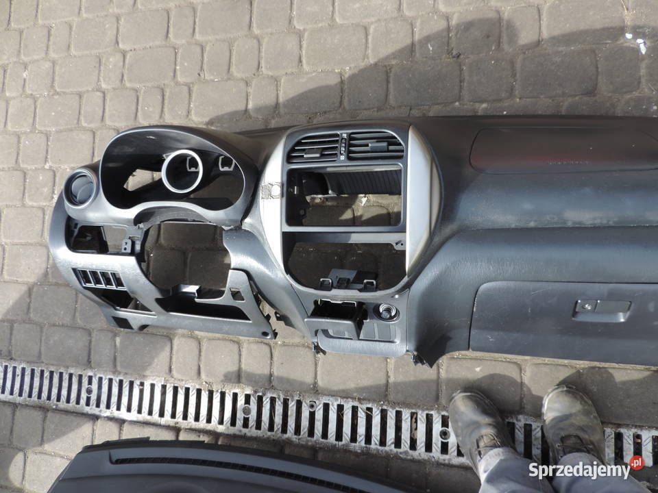 DESKA ROZDZIELCZA KONSOLA TOYOTA RAV4 II FL Deski rozdzielcze, konsole małopolskie