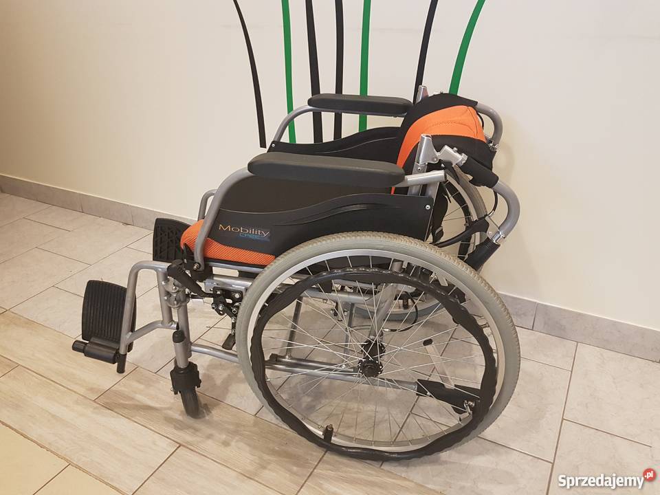 Wynajem wózków inwalidzkich standardowe lekkie