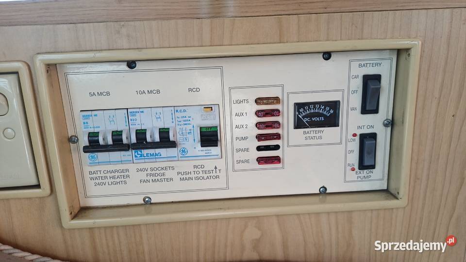 Przyczepa kempingowa 1996 klimatyzacja webasto