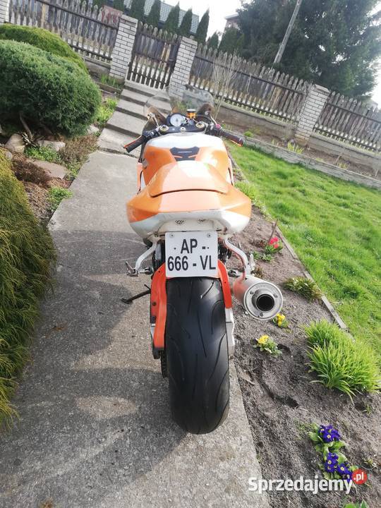 Suzuki Gsxr1000 K1 na TOR sportowy Jedlnia-Letnisko