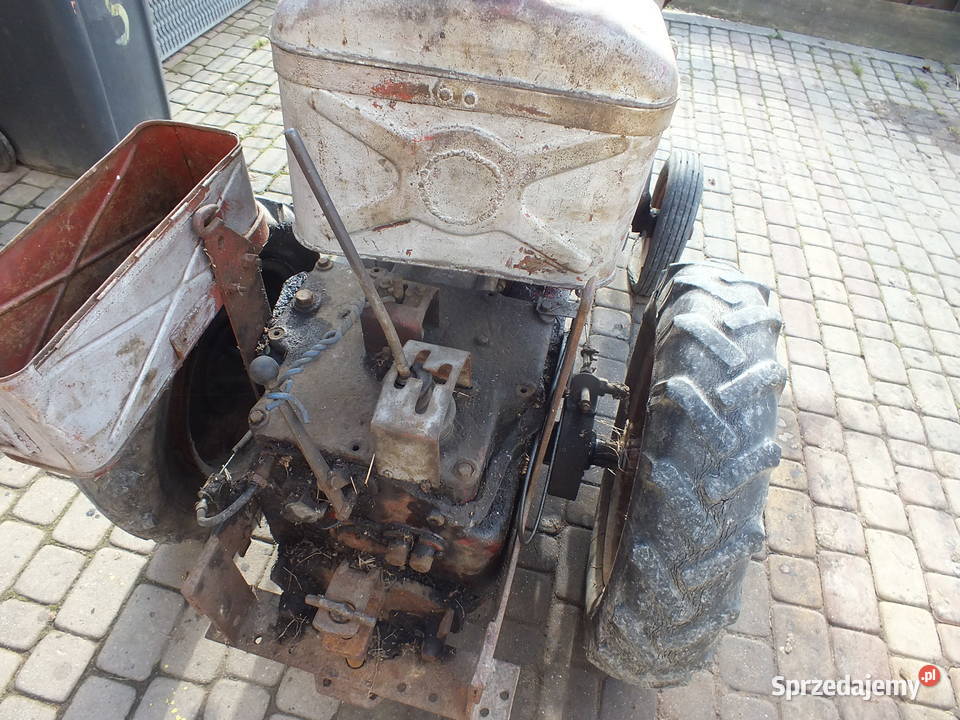 Traktorek Papaj Sam Dzik 221 z Dokumentami Golasowice