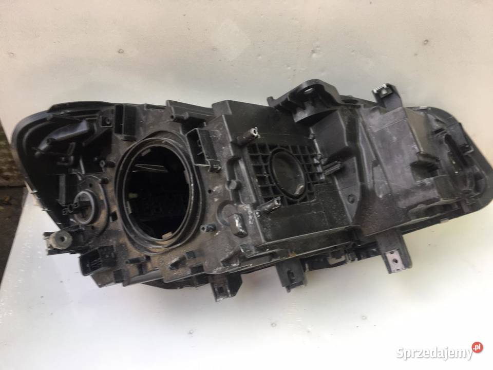 BMW 2 F45 F46 LEWA LAMPA PRZÓD Ostroróg sprzedam