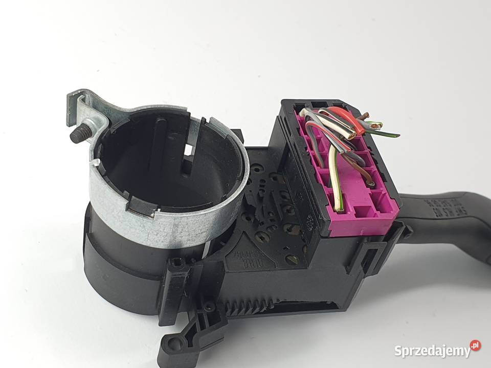 Przelacznik Kierunkowskazow Pajak Skoda Fabia I osobowe Łódź