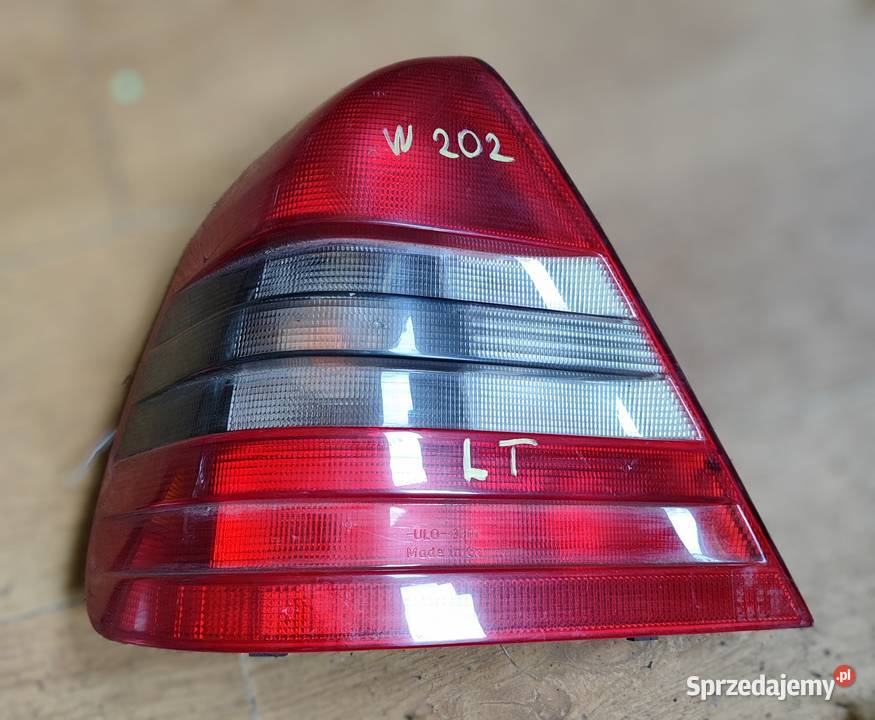 Mercedes W202 Lampa lewy tył śląskie