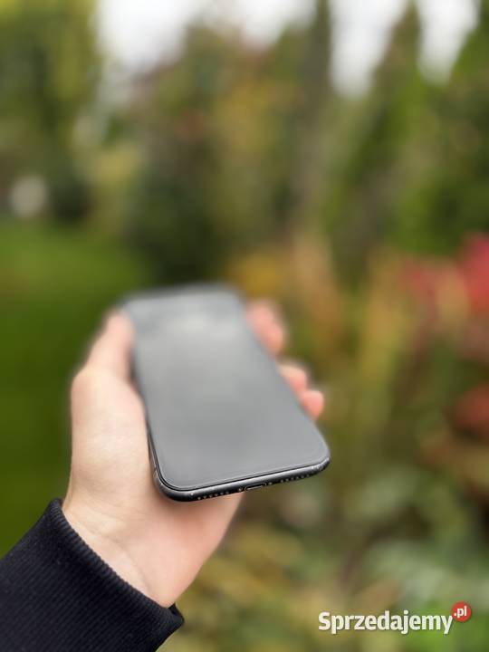 Phone 11 64 GB bateria 82 łódzkie Łódź sprzedam