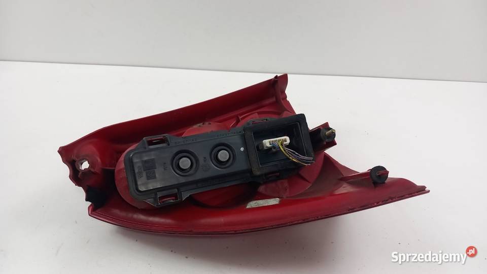 PEUGEOT 307 SW LAMPA TYŁ PRAWA osobowe Zbierkowo