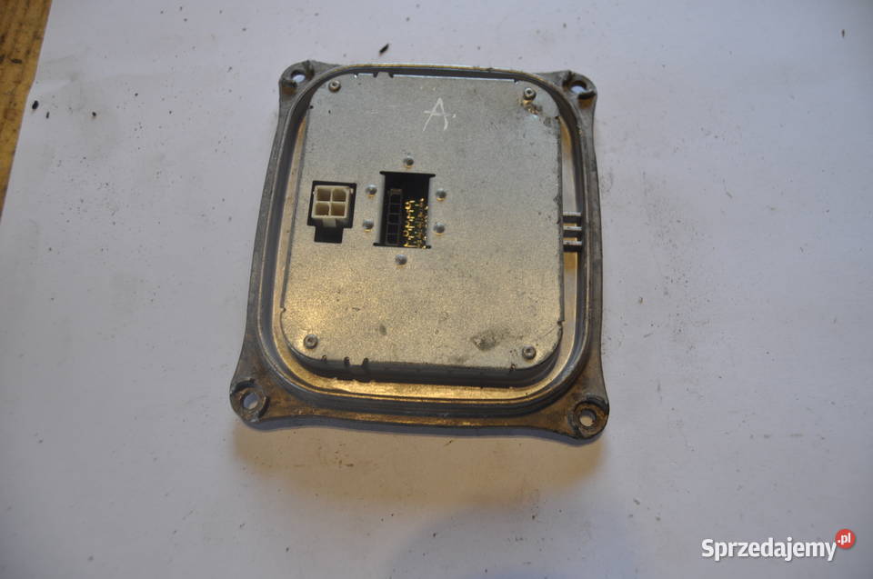 AUDI A4 B8 PRZETWORNICA MODUŁ LED 8K0907472A Sierakowice