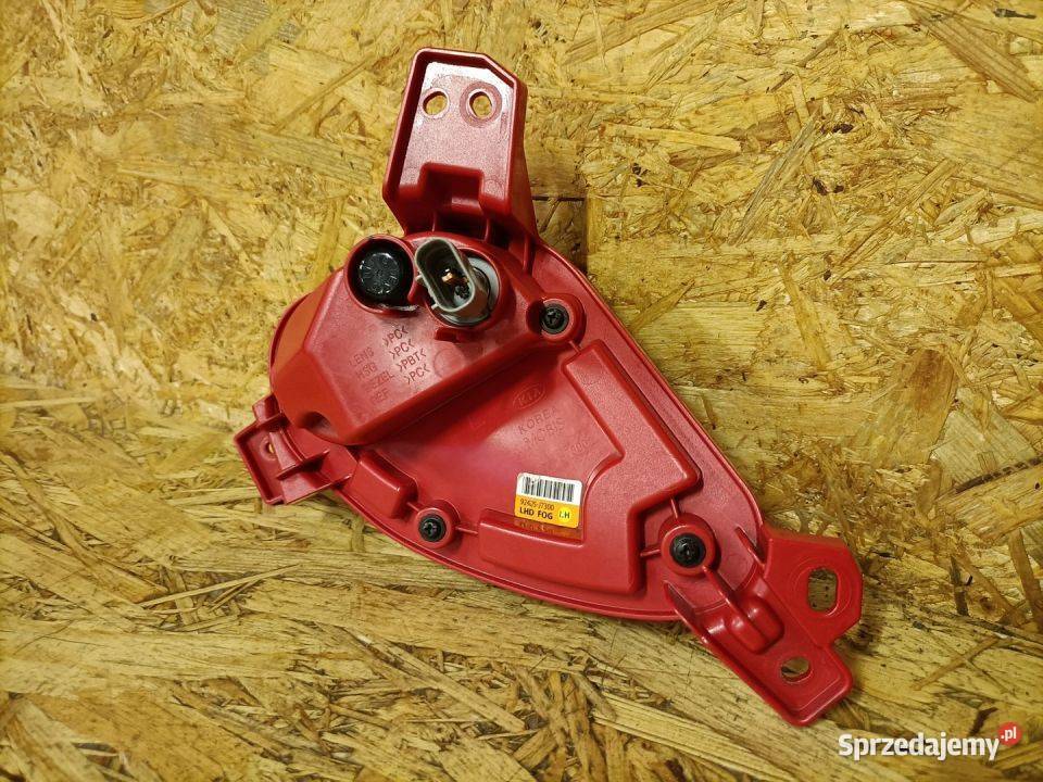 KIA XCEED XCEED LAMPA PRZECIWMGIELNA LEWY TYŁ osobowe wielkopolskie Pleszew