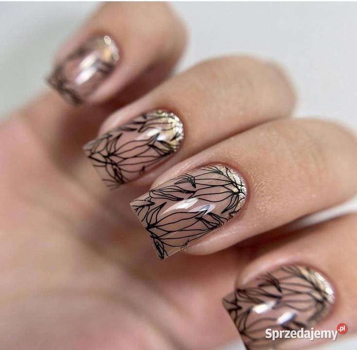 Manicure zdrowe i zadbane dłonie Manicure, pedicure Chorzów